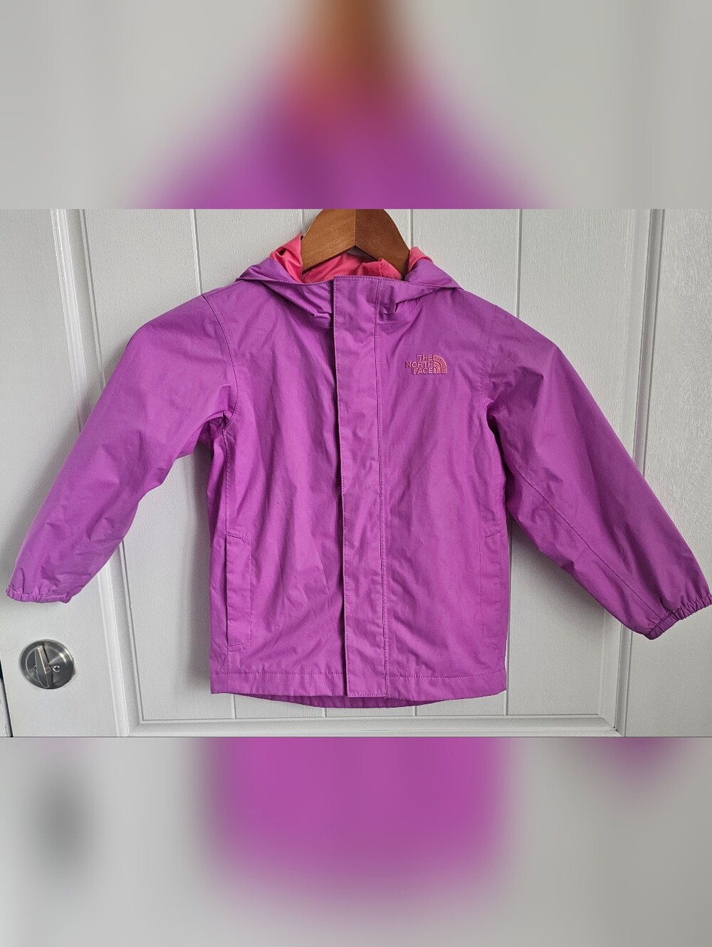 THE NORTH FACE Like New 4T Toddler Pink Rain Coat, Jacket